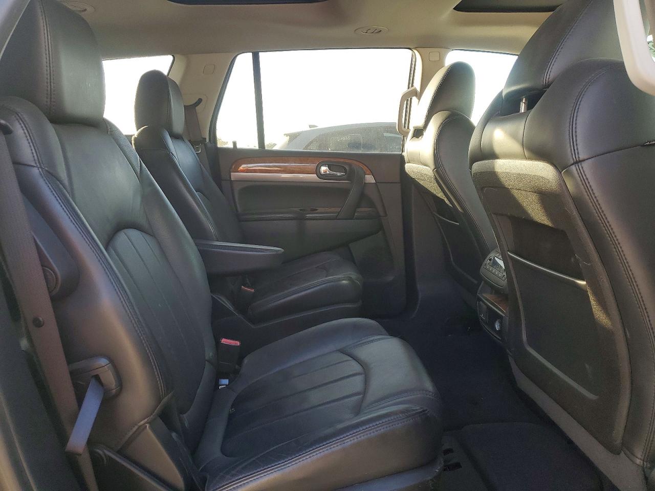 2011 BUICK ENCLAVE CXL photo 31