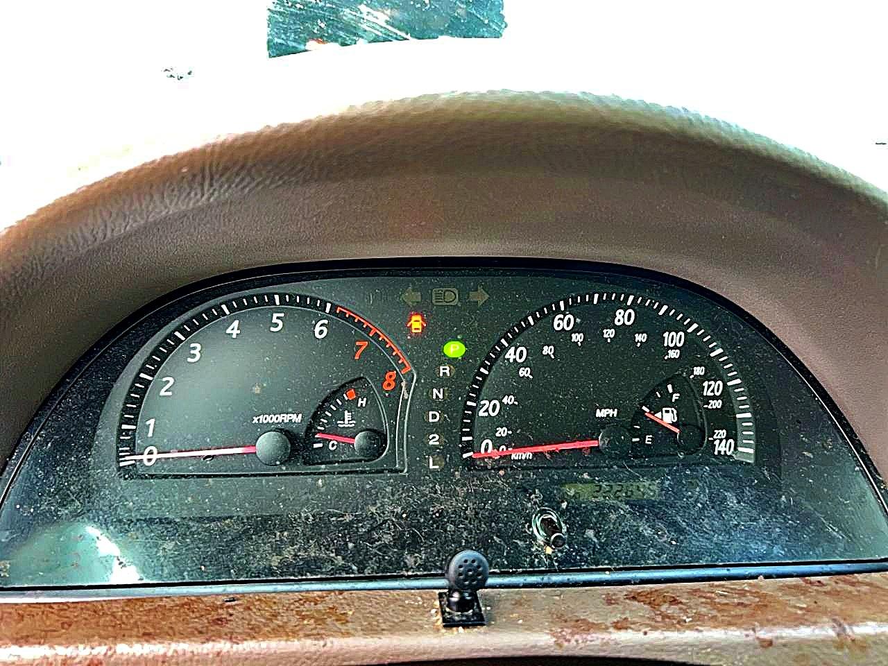 2003 TOYOTA CAMRY photo 25