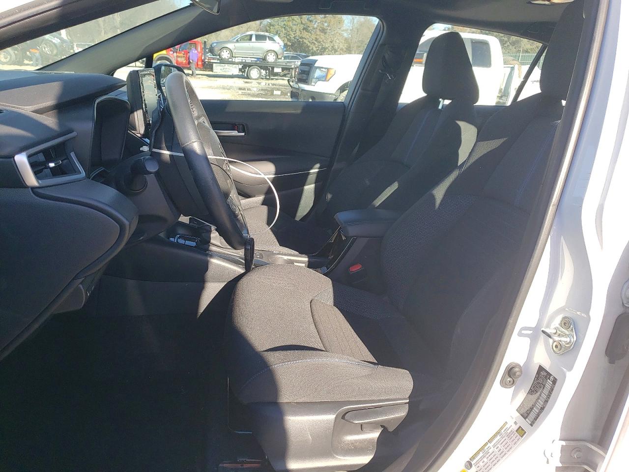 2022 TOYOTA COROLLA SE photo 7