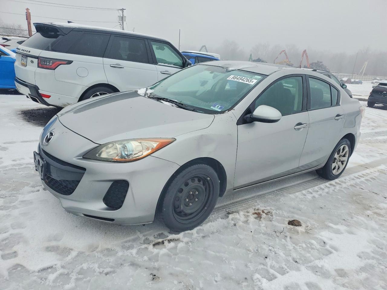 2013 MAZDA 3