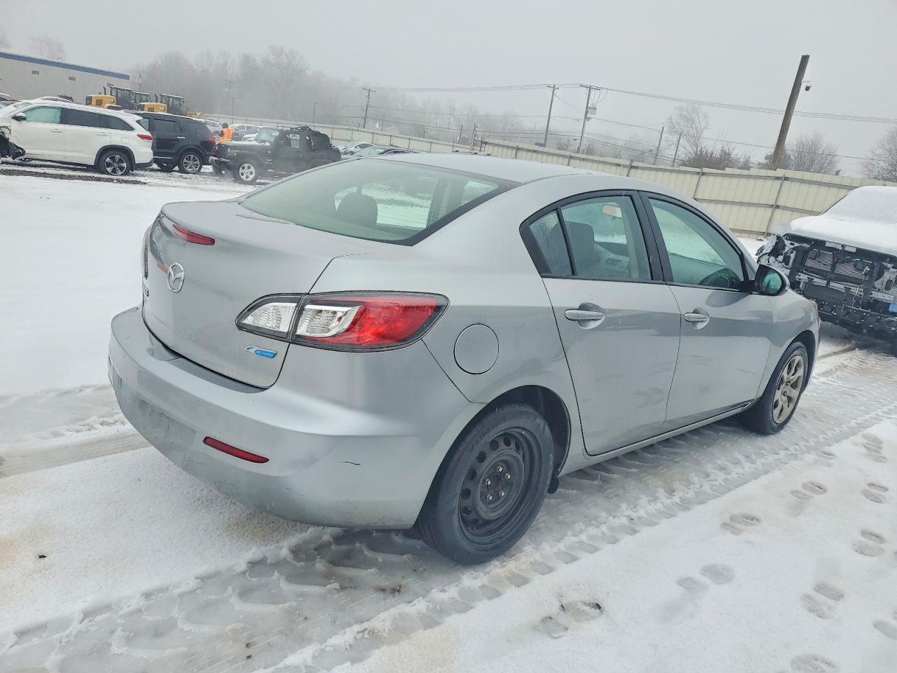2013 MAZDA 3 I photo 3