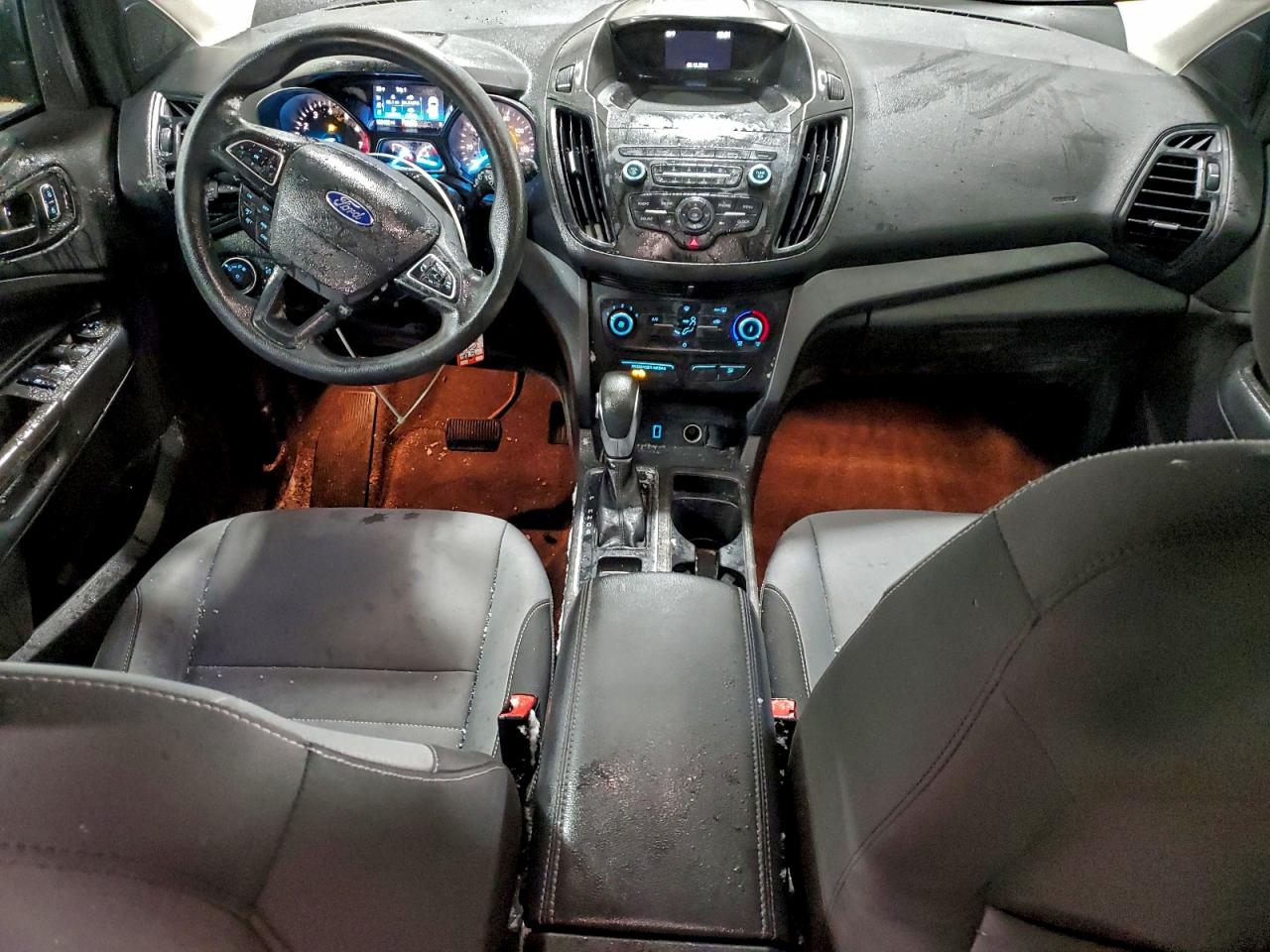 2019 FORD ESCAPE S photo 8