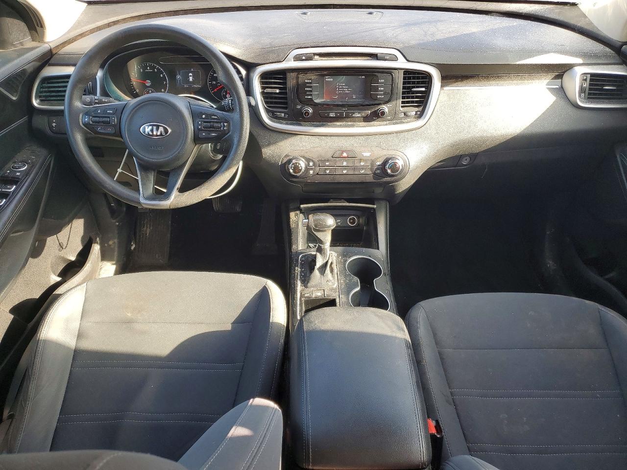 2016 KIA SORENTO LX photo 8