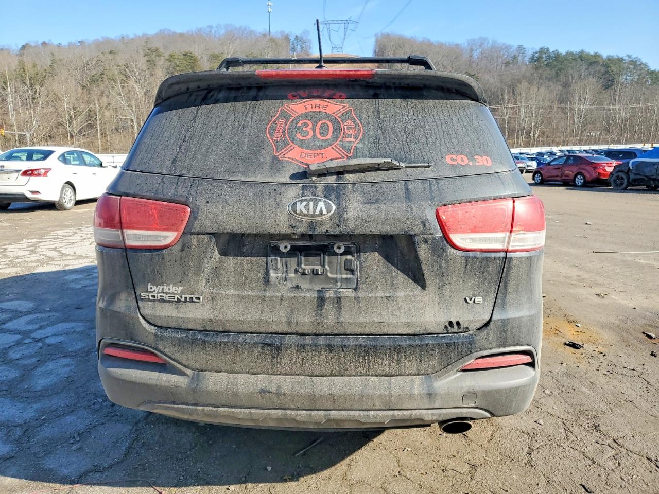 2016 KIA SORENTO LX photo 6