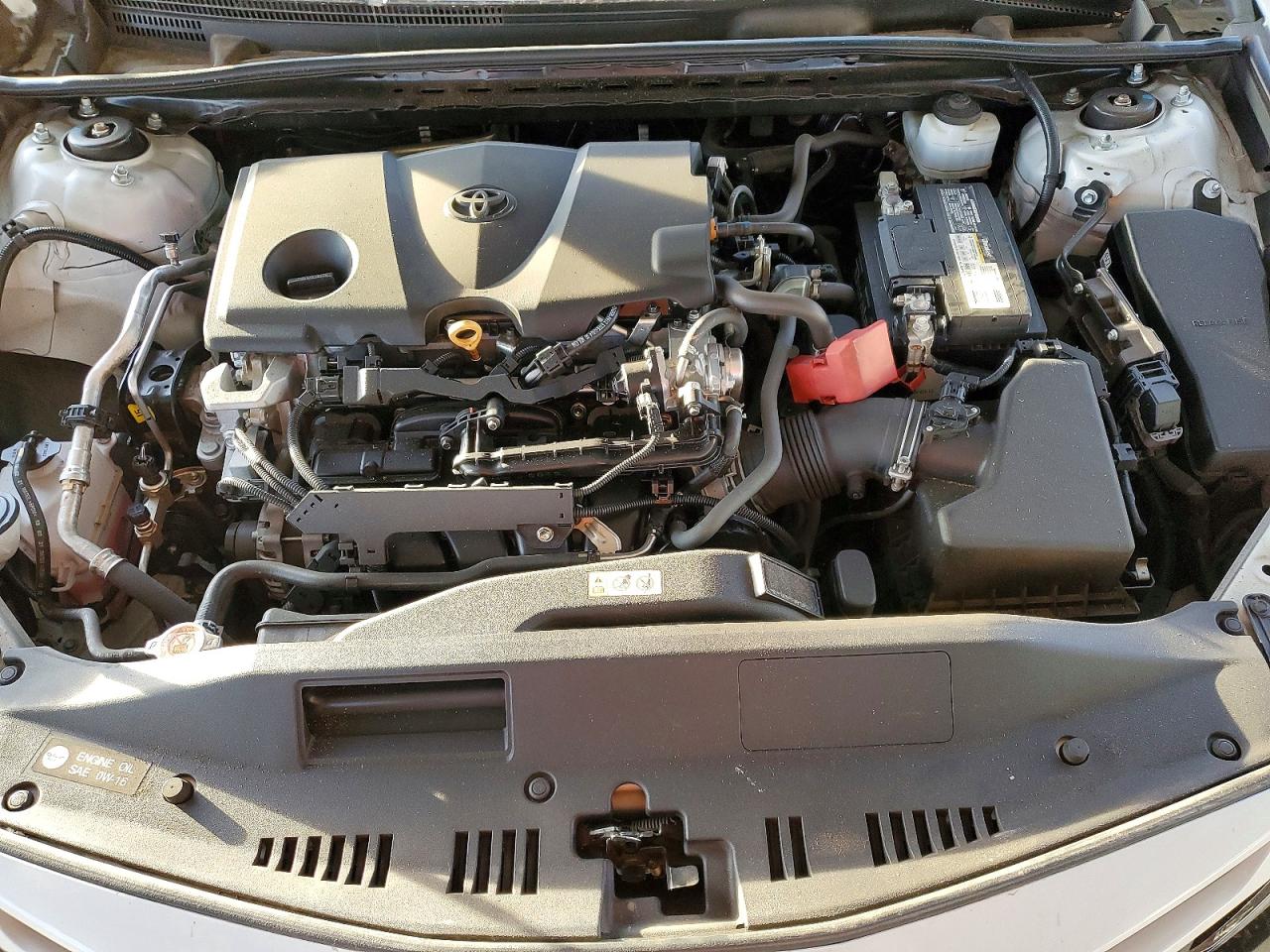 2022 TOYOTA CAMRY SE photo 11