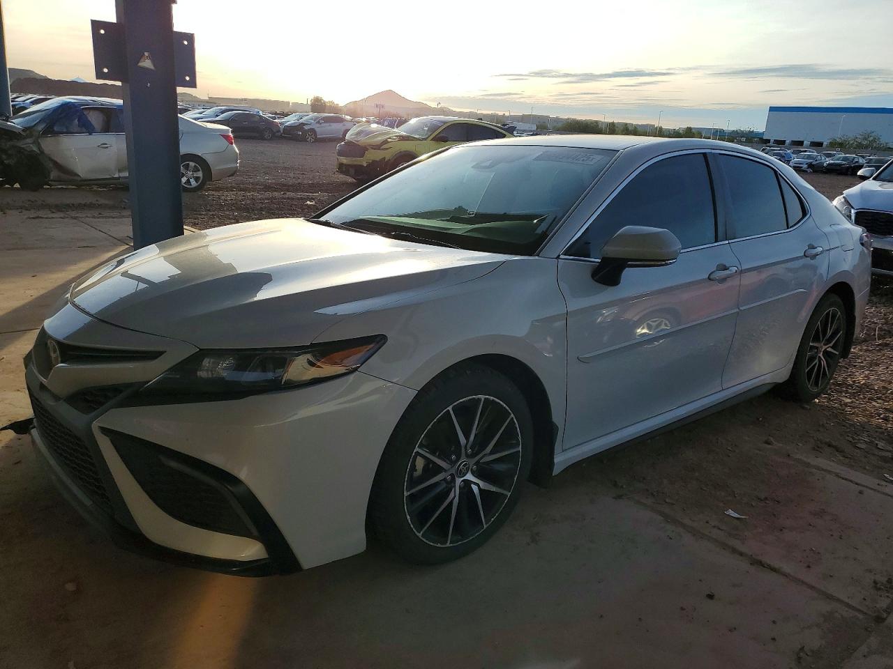 2022 TOYOTA CAMRY