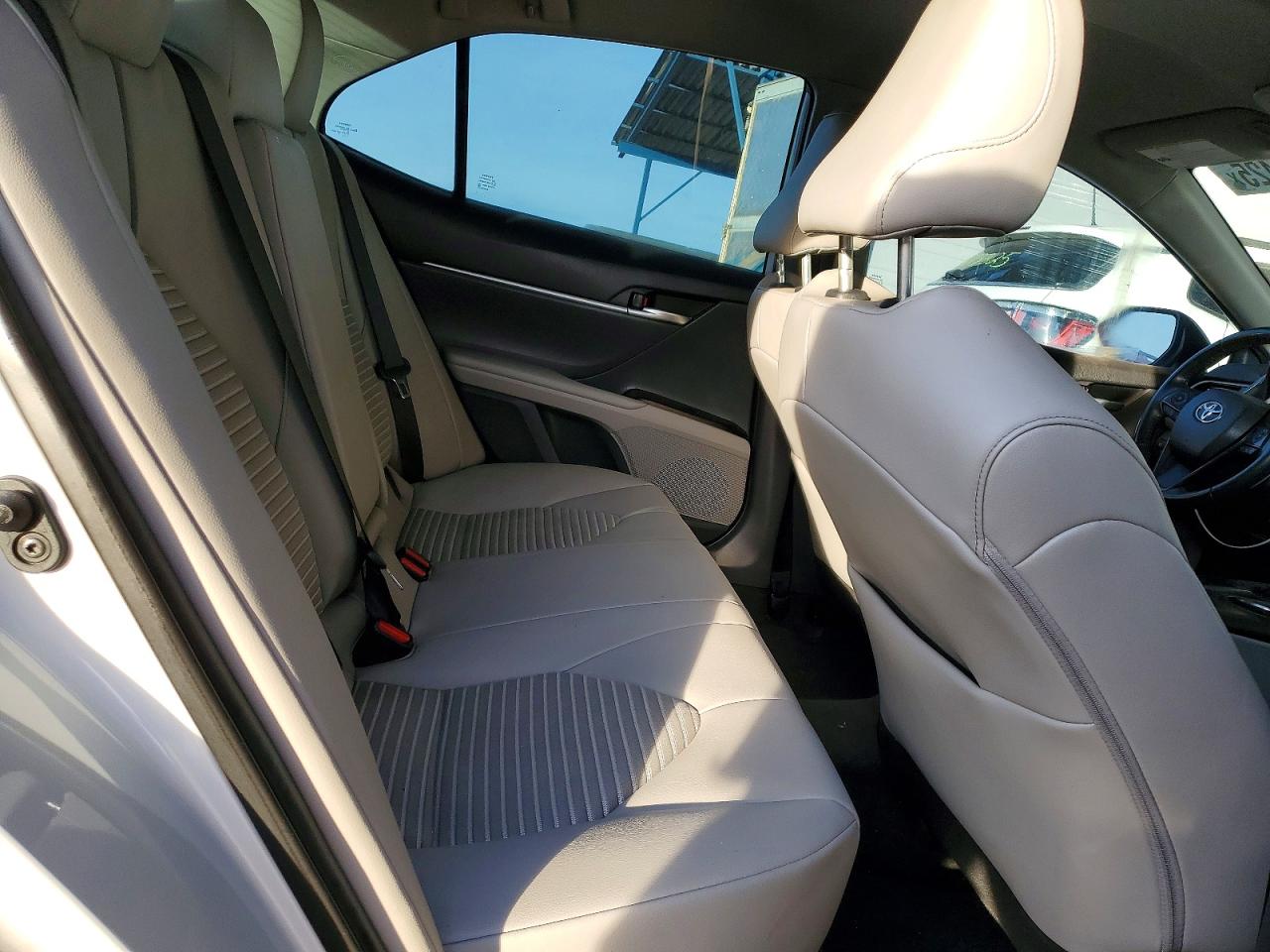 2022 TOYOTA CAMRY SE photo 10