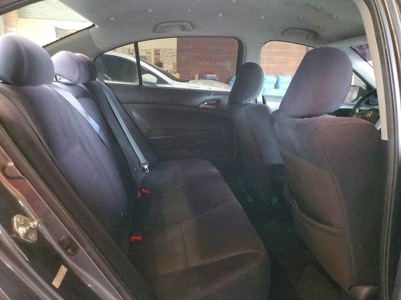 2012 HONDA ACCORD LX photo 19