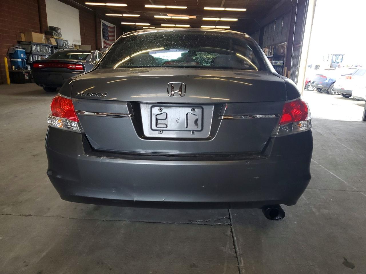 2012 HONDA ACCORD LX photo 11