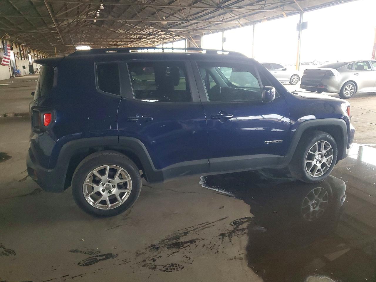 2020 JEEP RENEGADE LATITUDE photo 3