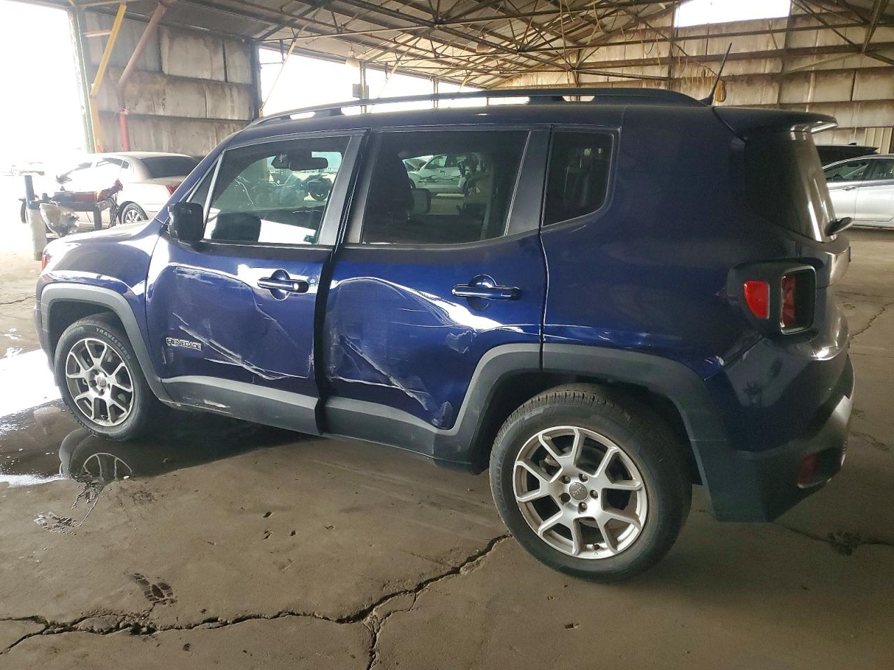 2020 JEEP RENEGADE LATITUDE photo 2