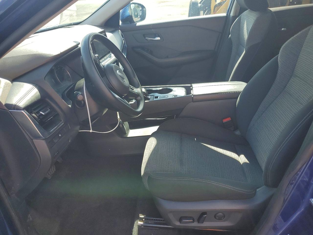 2021 NISSAN ROGUE SV photo 7