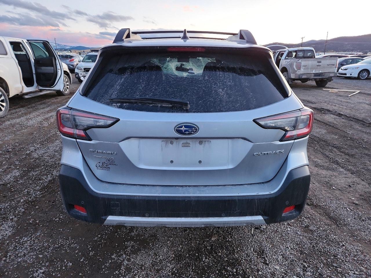 2023 SUBARU OUTBACK LIMITED photo 6
