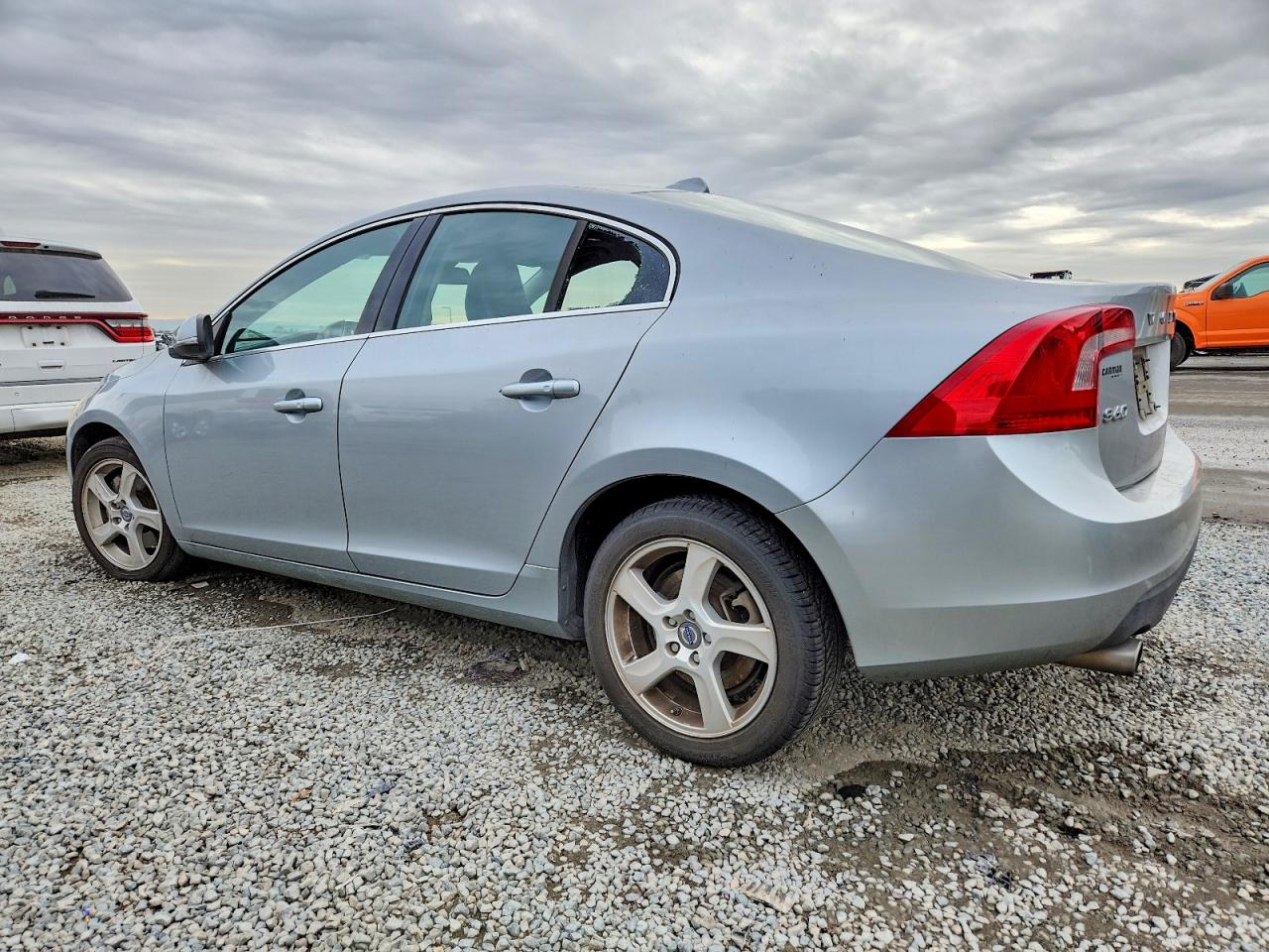2013 VOLVO S60 T5 photo 3
