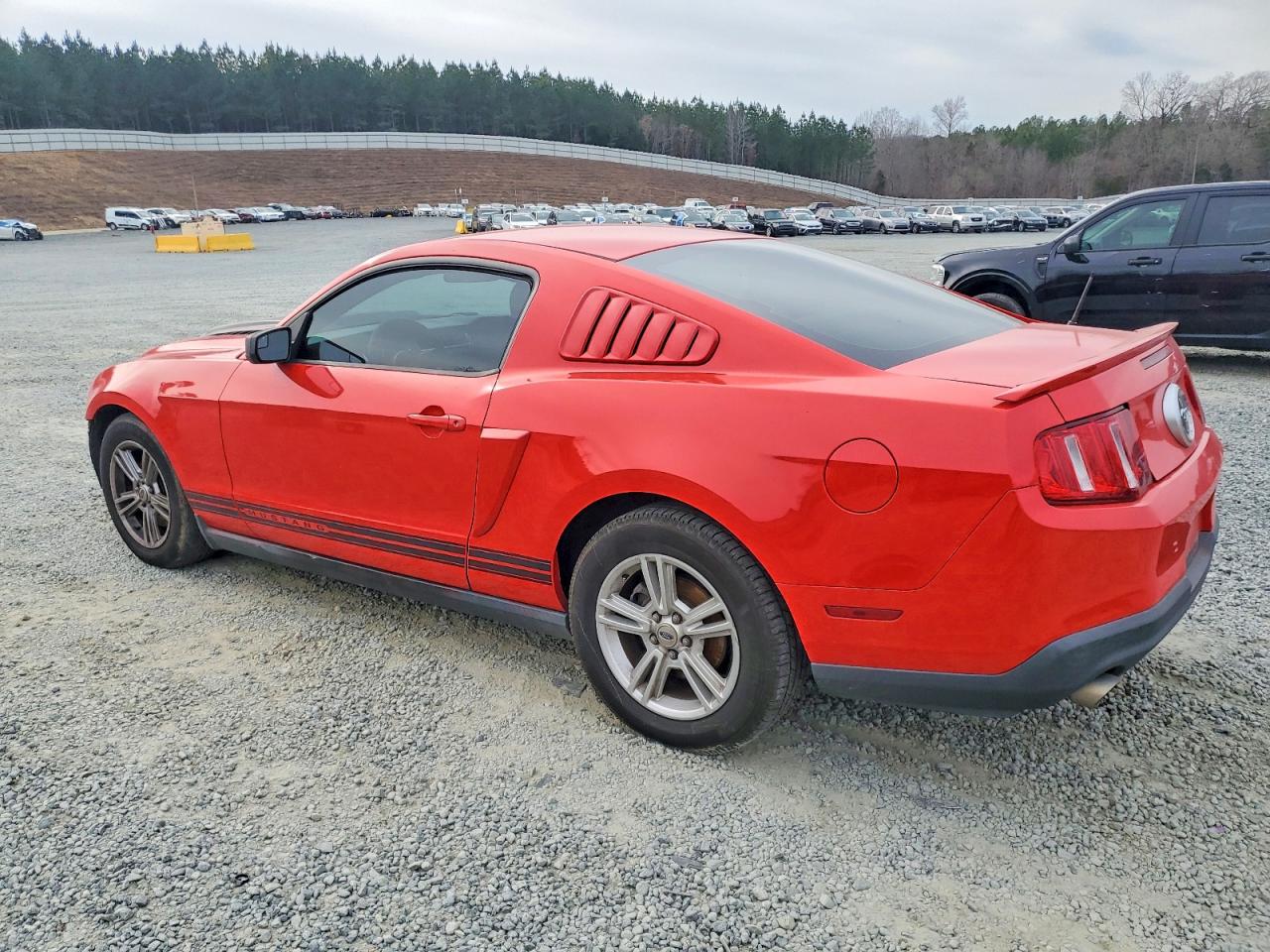 2012 FORD MUSTANG photo 2