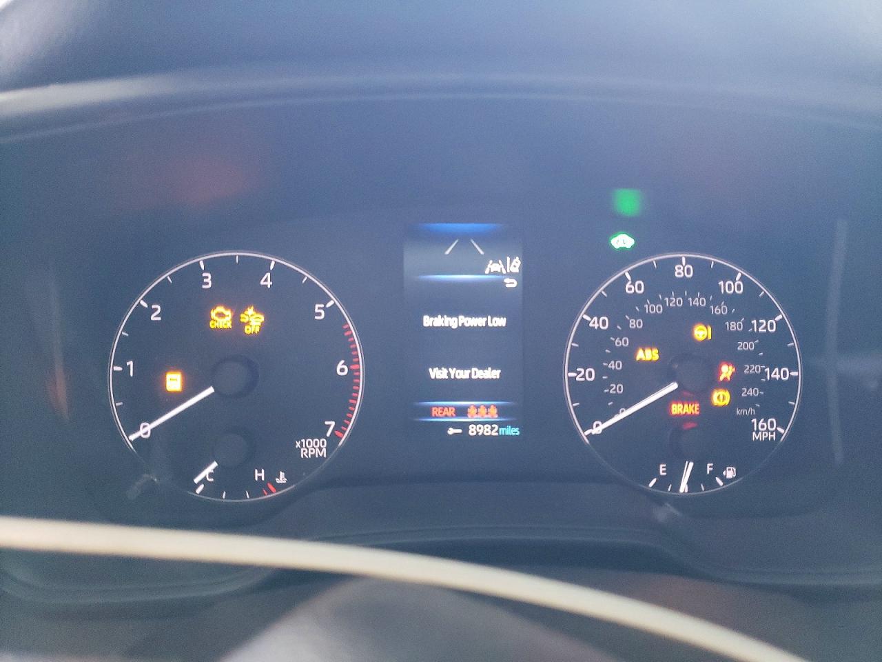 2024 TOYOTA COROLLA LE photo 9