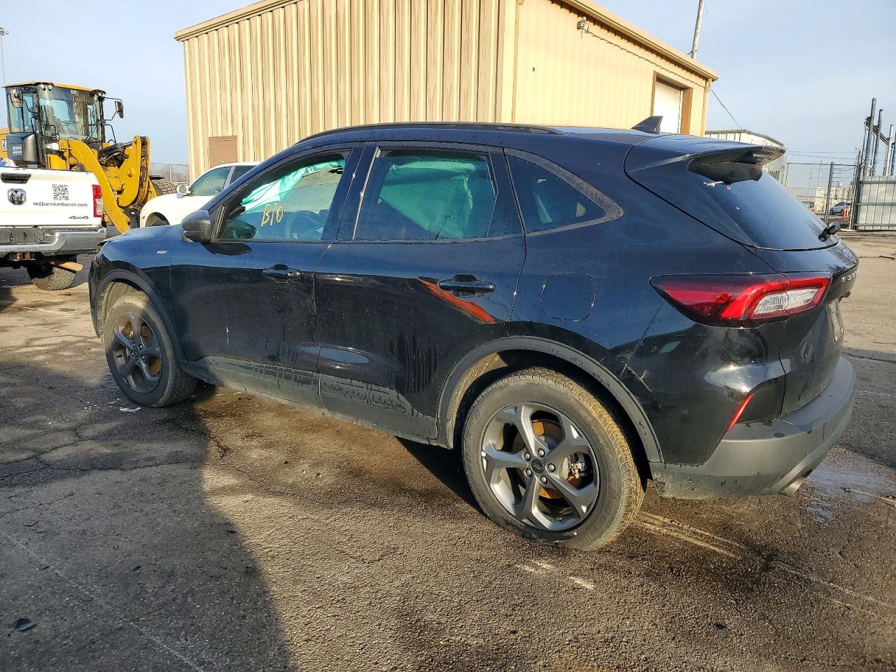 2025 FORD ESCAPE ST LINE photo 2