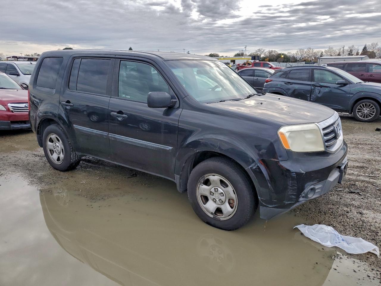 2012 HONDA PILOT LX photo 4