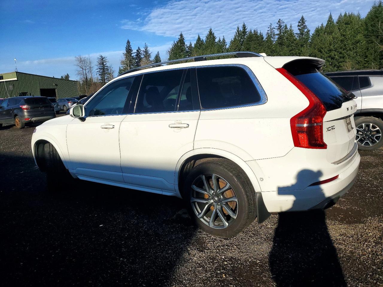 2017 VOLVO XC90 T6 photo 2