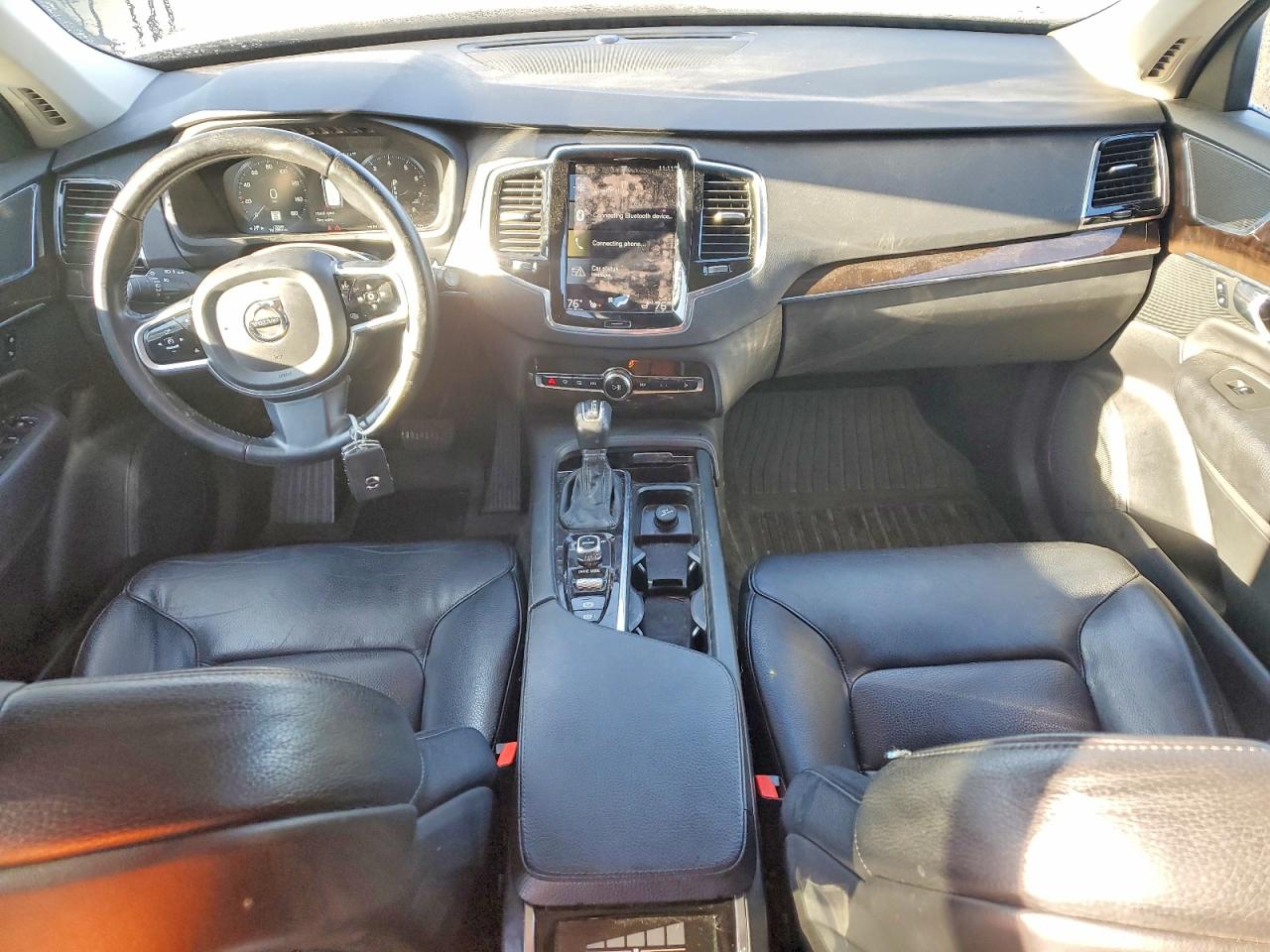 2017 VOLVO XC90 T6 photo 8
