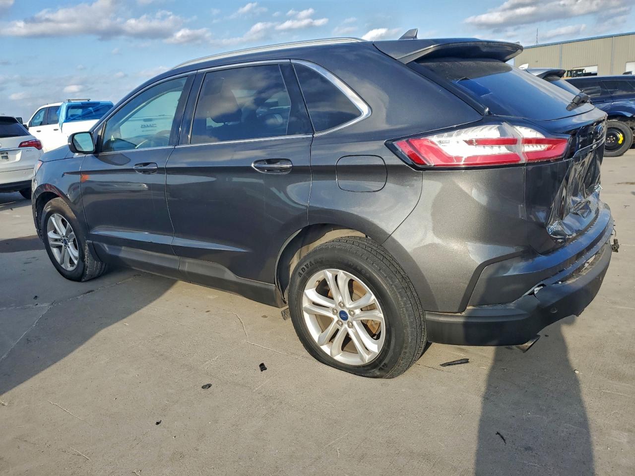2019 FORD EDGE SEL photo 3