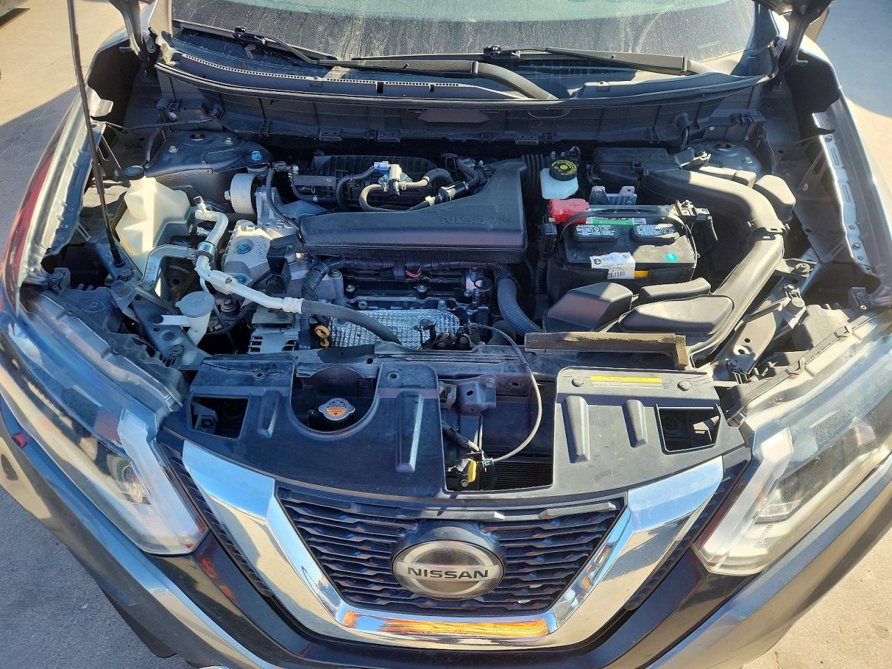 2019 NISSAN ROGUE S photo 11