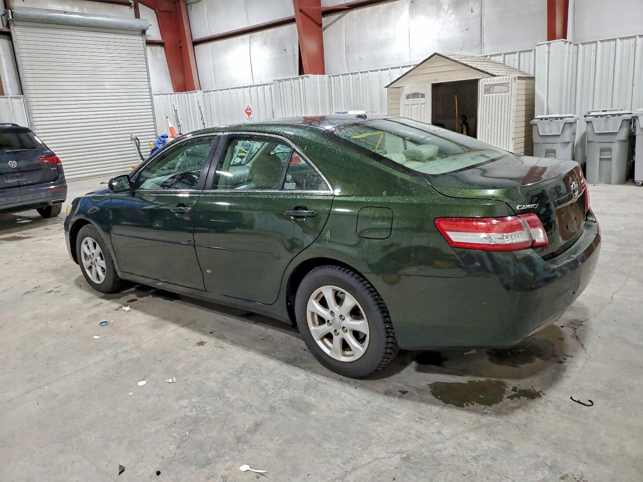 2010 TOYOTA CAMRY BASE photo 2