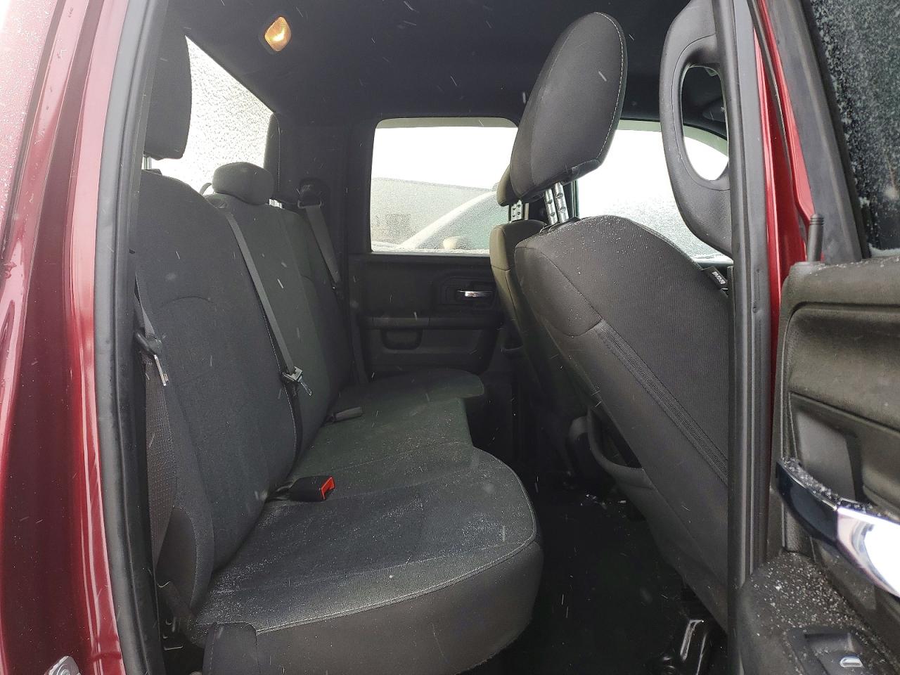 2021 RAM 1500 CLASSIC SLT photo 19