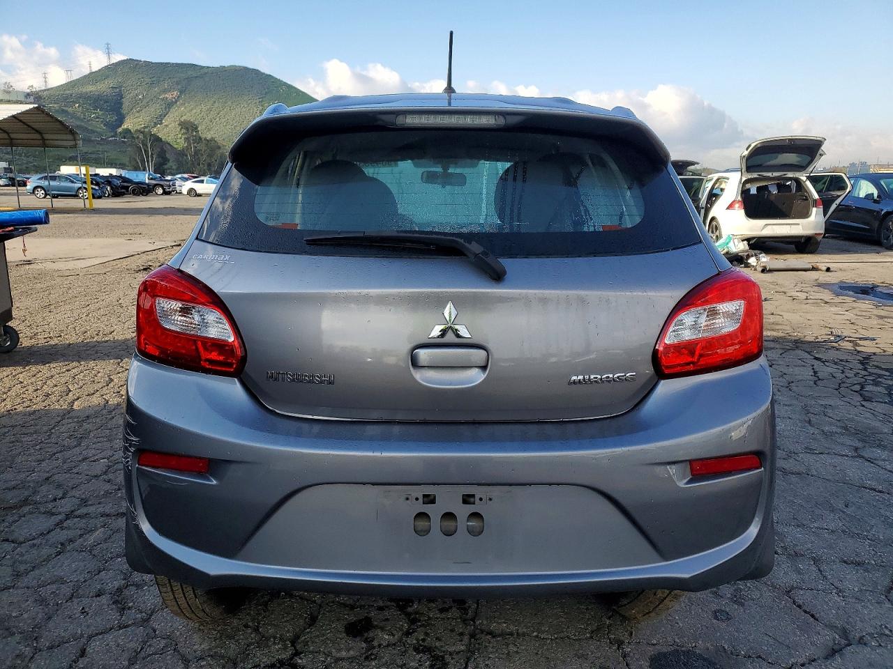 2017 MITSUBISHI MIRAGE ES photo 6