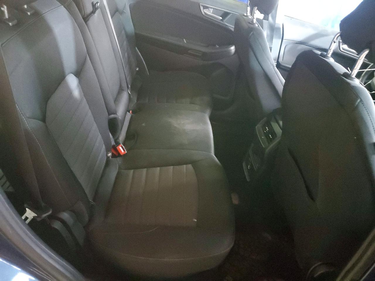 2019 FORD EDGE SE photo 11