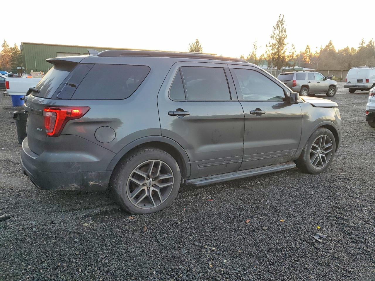 2017 FORD EXPLORER SPORT photo 5