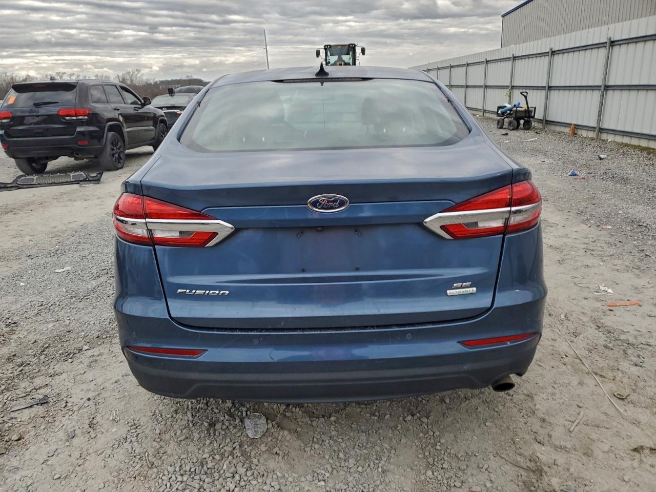 2019 FORD FUSION SE photo 11