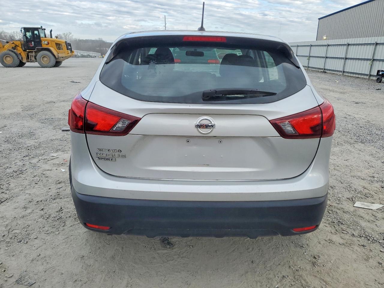 2018 NISSAN ROGUE SPORT S photo 11