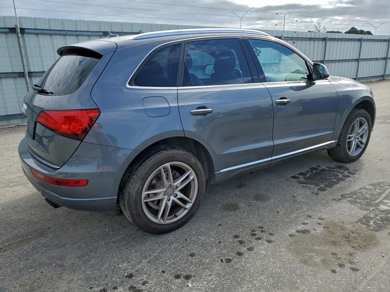 2016 AUDI Q5 PREMIUM PLUS photo 3