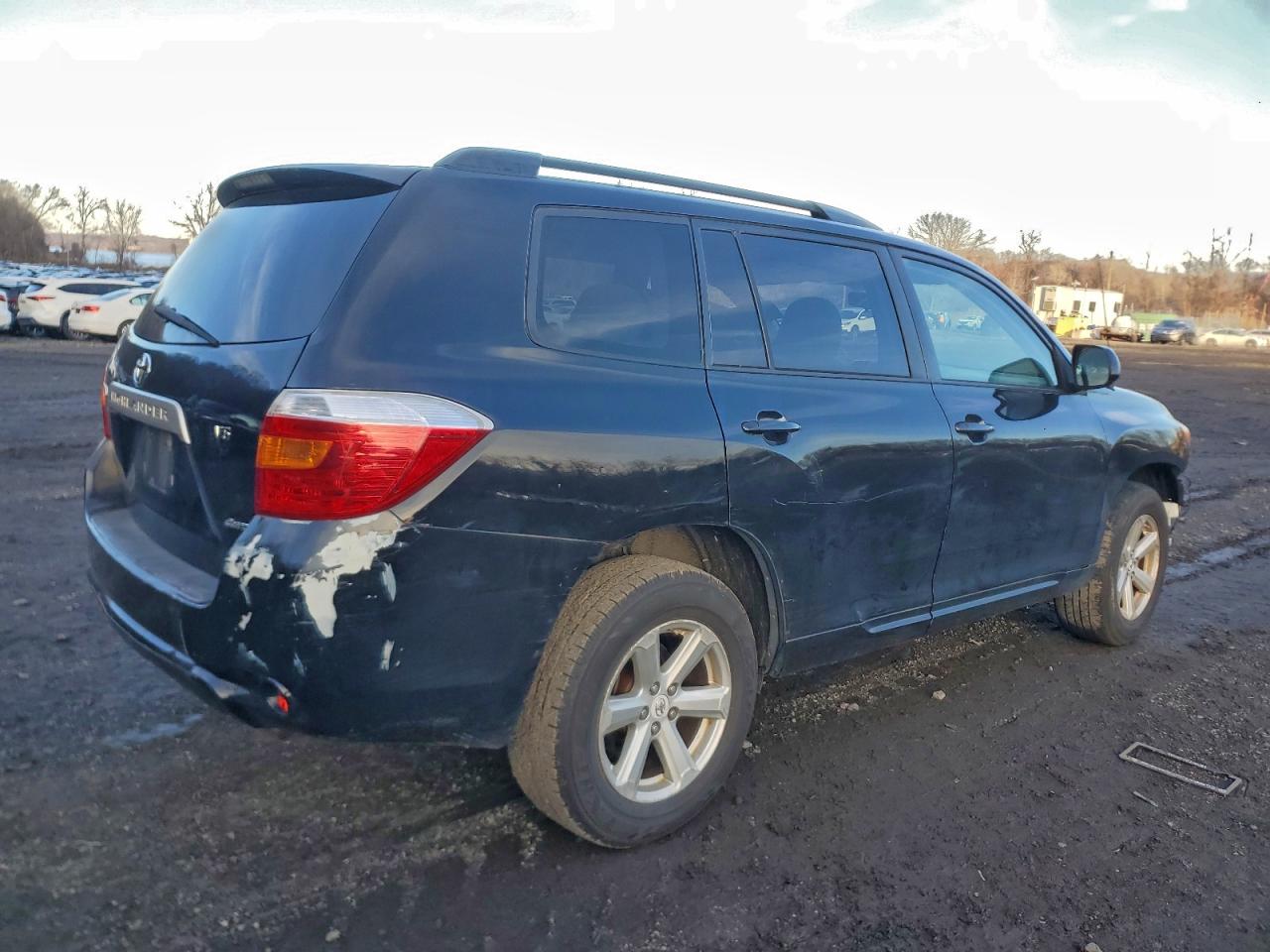 2009 TOYOTA HIGHLANDER photo 3