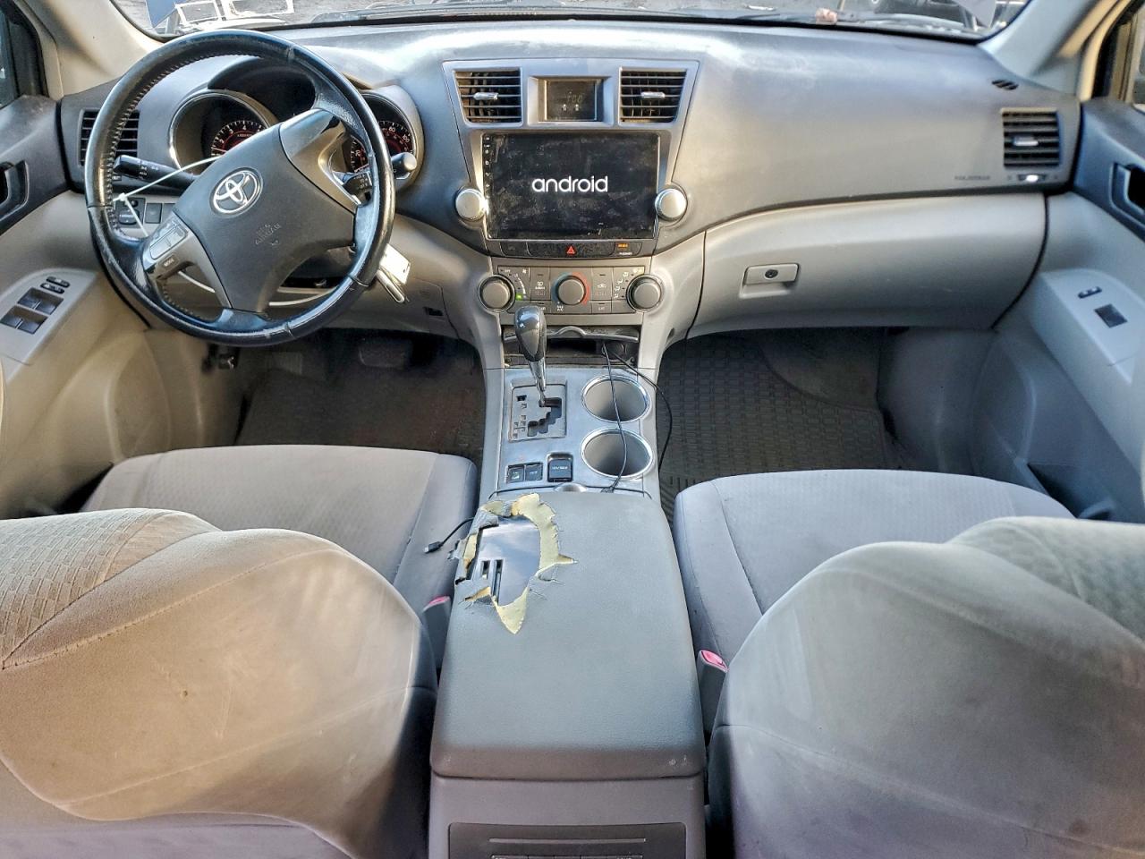 2009 TOYOTA HIGHLANDER photo 8