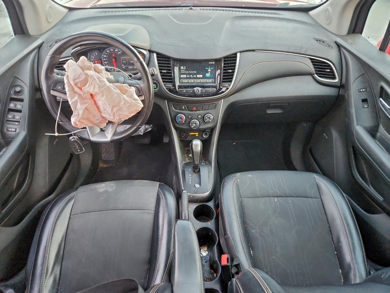 2017 CHEVROLET TRAX 1LT photo 8