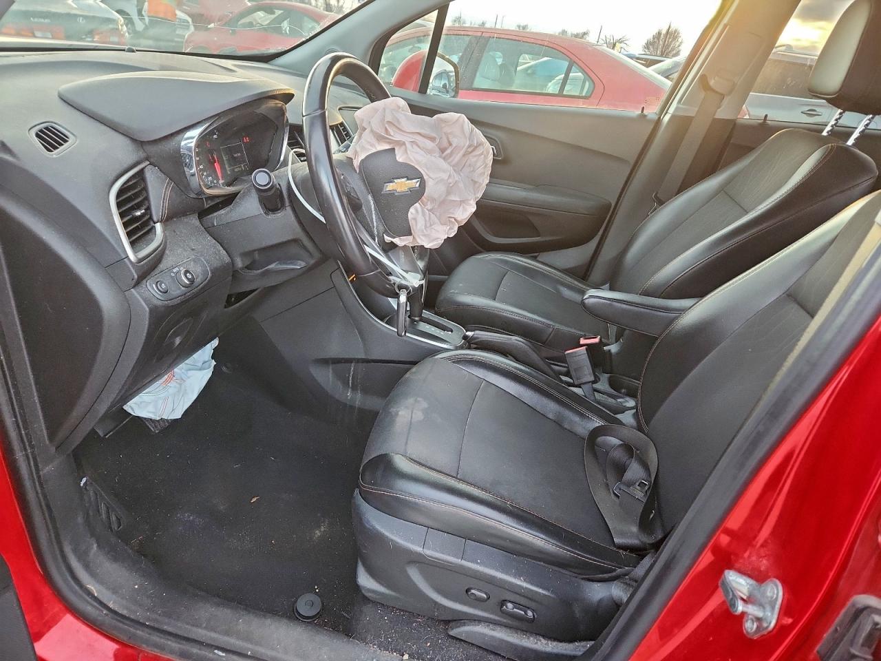 2017 CHEVROLET TRAX 1LT photo 7
