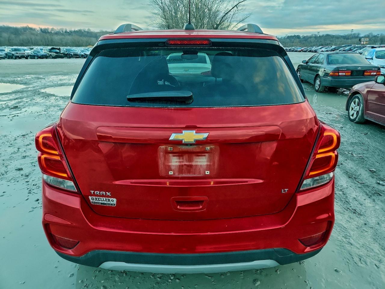 2017 CHEVROLET TRAX 1LT photo 6
