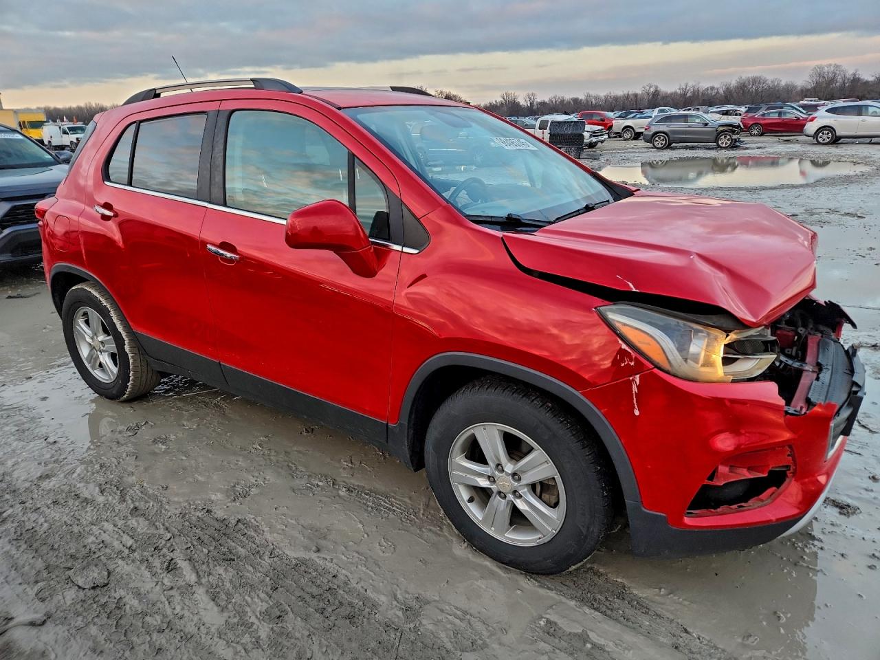 2017 CHEVROLET TRAX 1LT photo 4