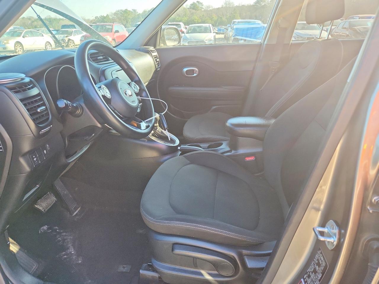 2018 KIA SOUL photo 7