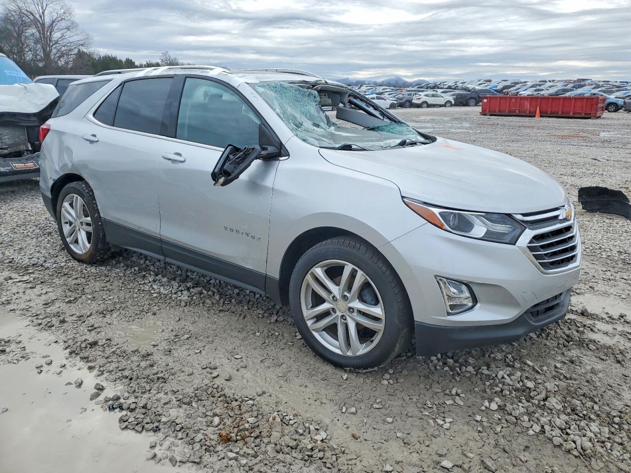 2021 CHEVROLET EQUINOX PREMIER photo 4