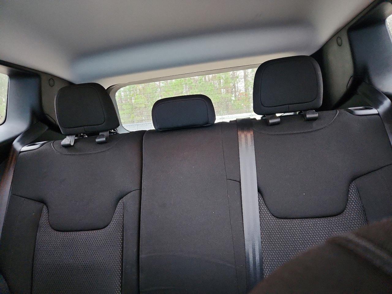 2020 JEEP RENEGADE LATITUDE photo 10
