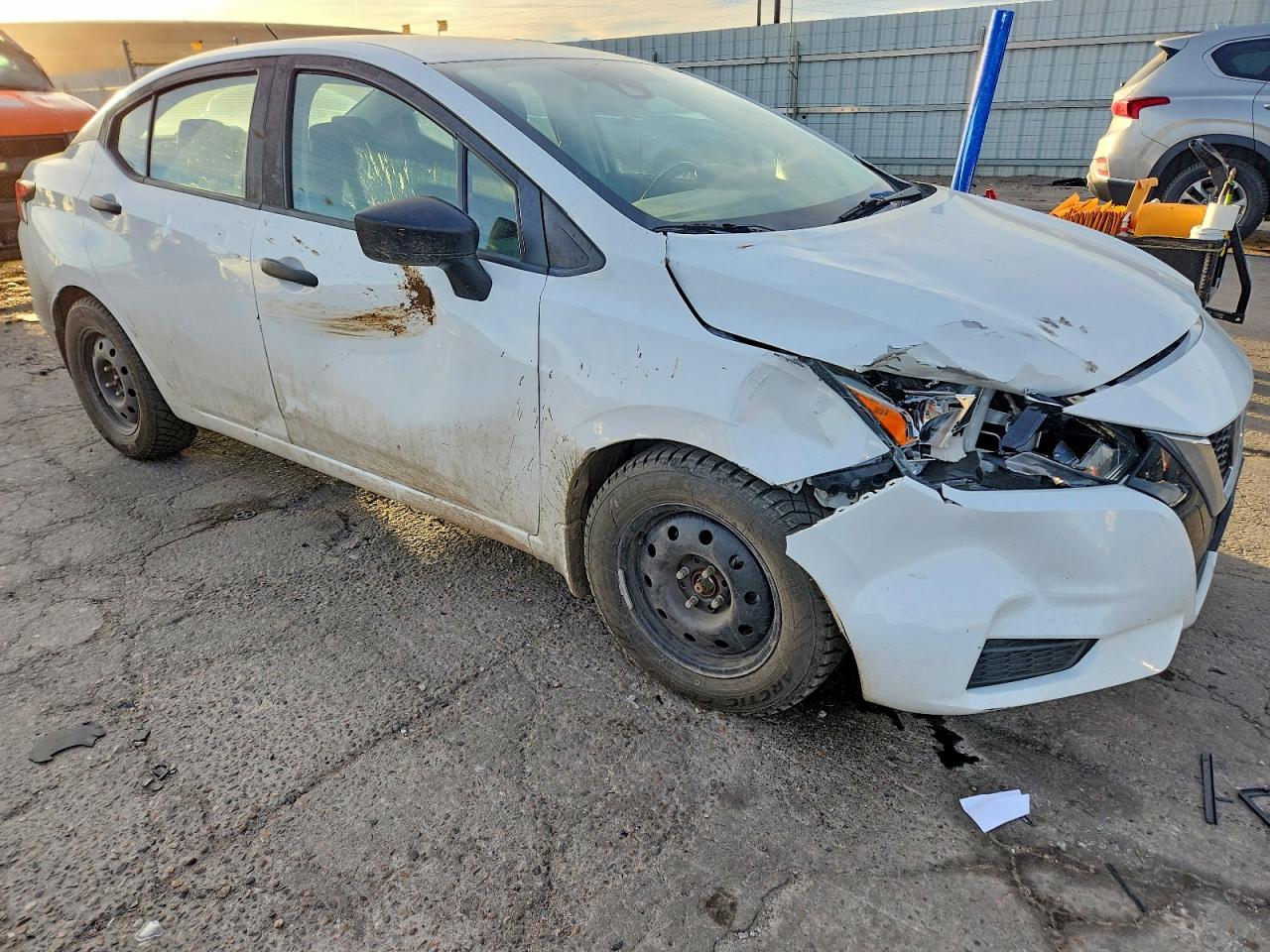 2020 NISSAN VERSA S photo 7