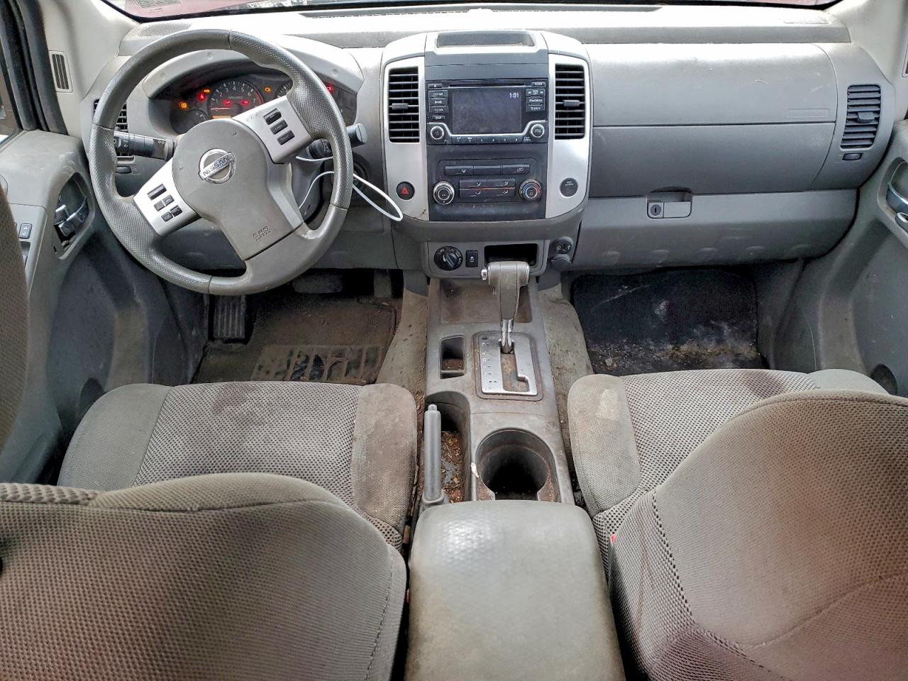 2017 NISSAN FRONTIER S photo 8