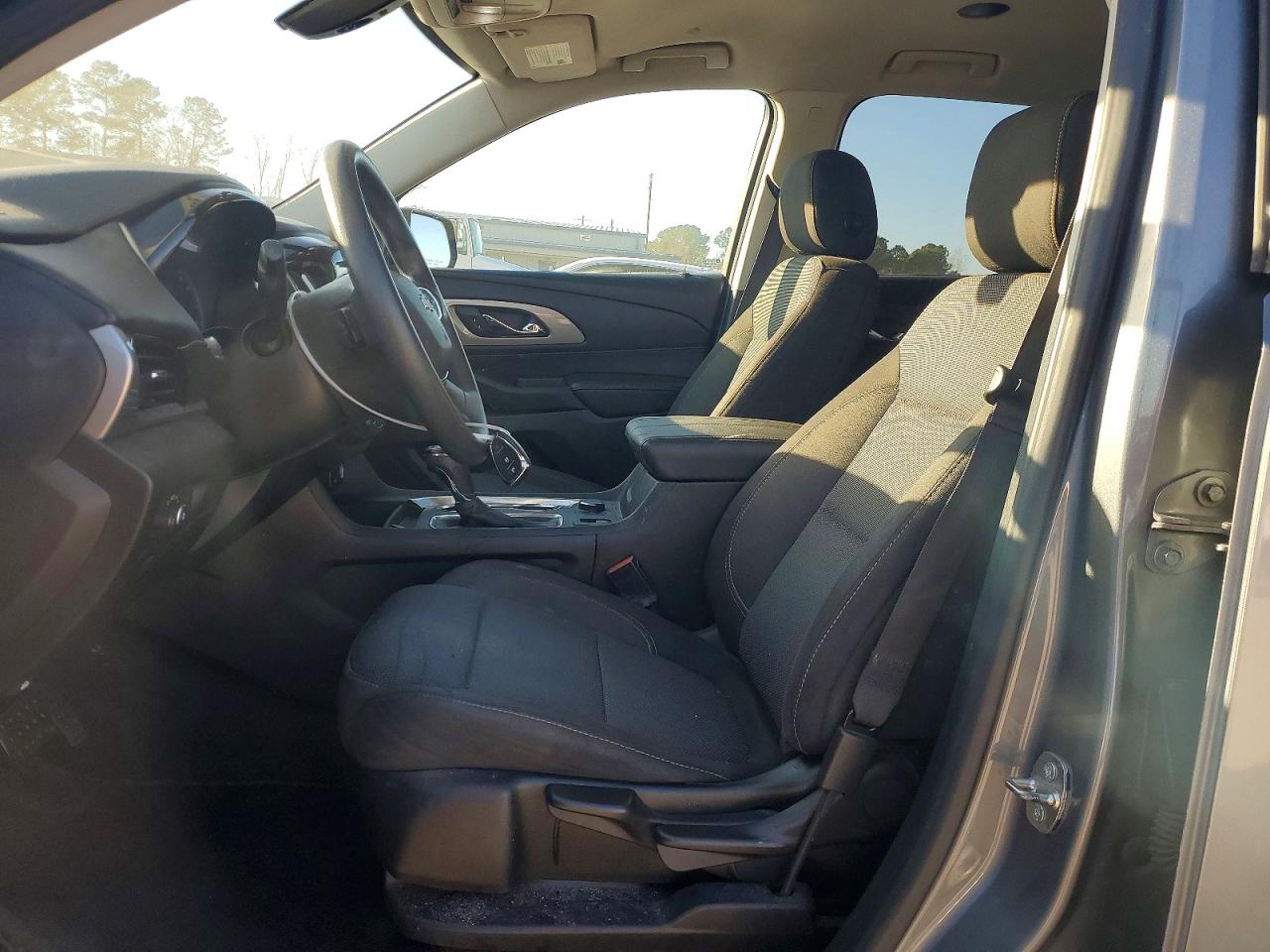 2019 CHEVROLET TRAVERSE LS photo 19