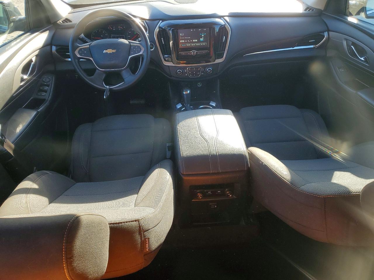 2019 CHEVROLET TRAVERSE LS photo 22
