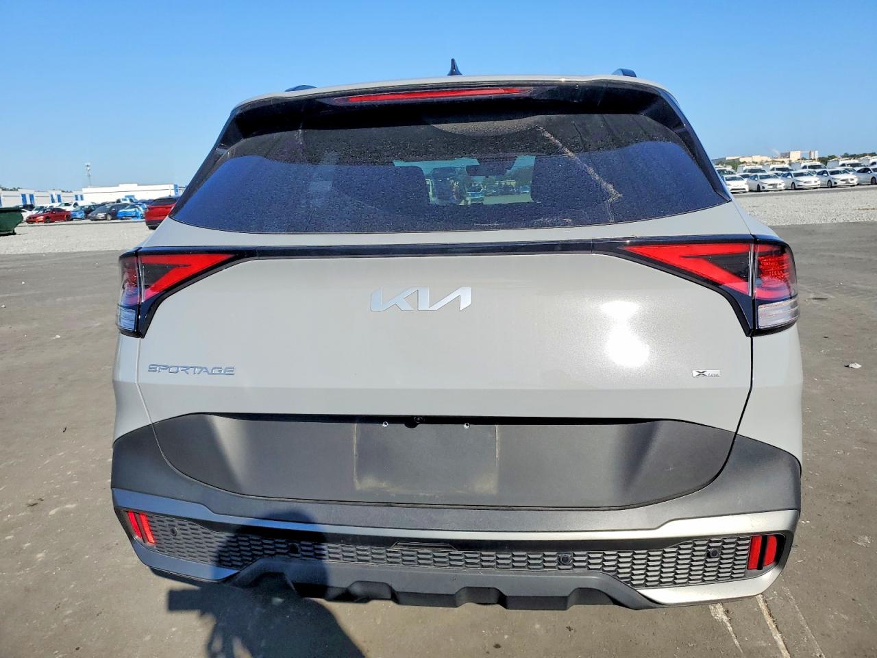 2023 KIA SPORTAGE X LINE photo 6