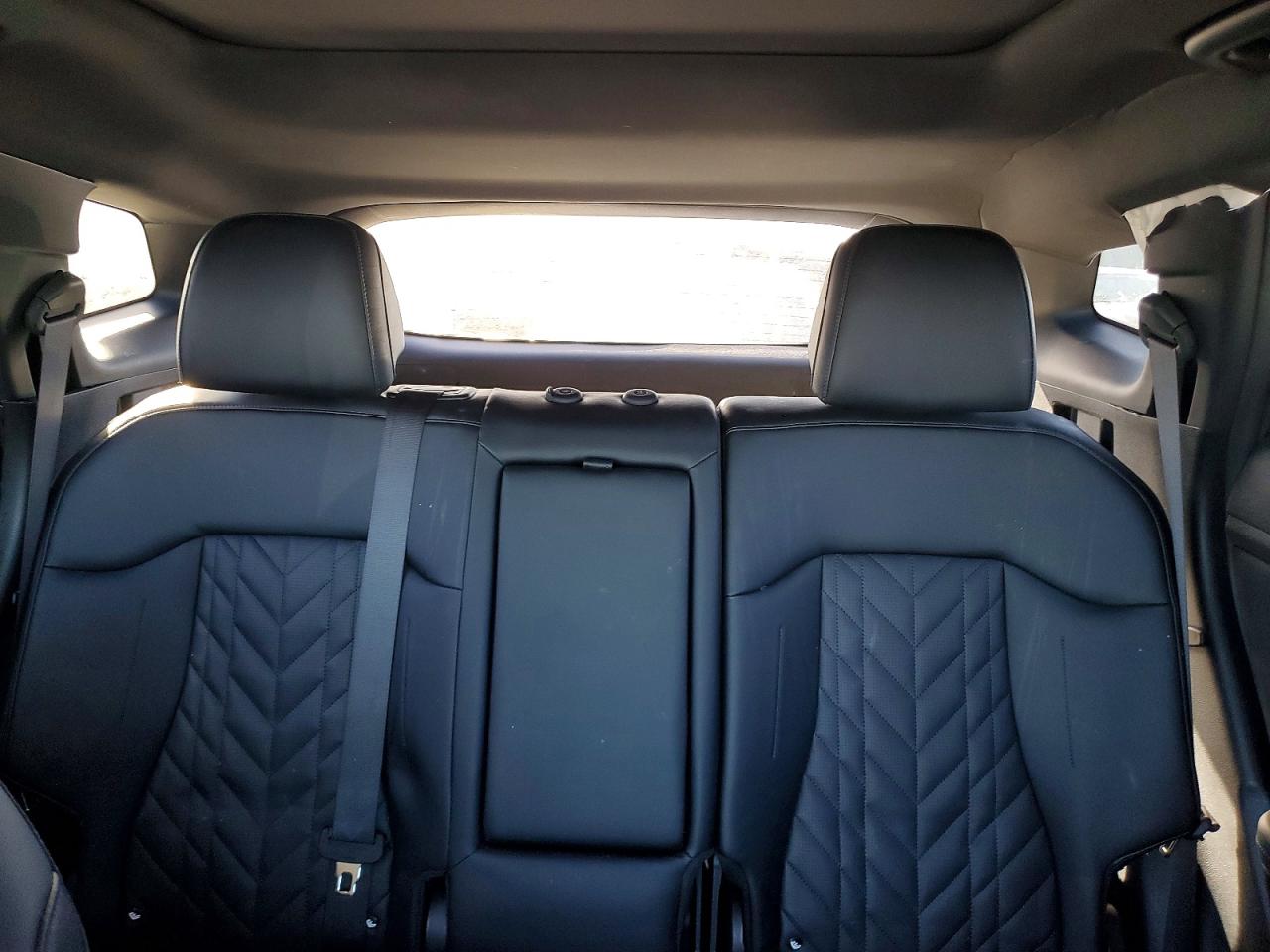 2023 KIA SPORTAGE X LINE photo 10