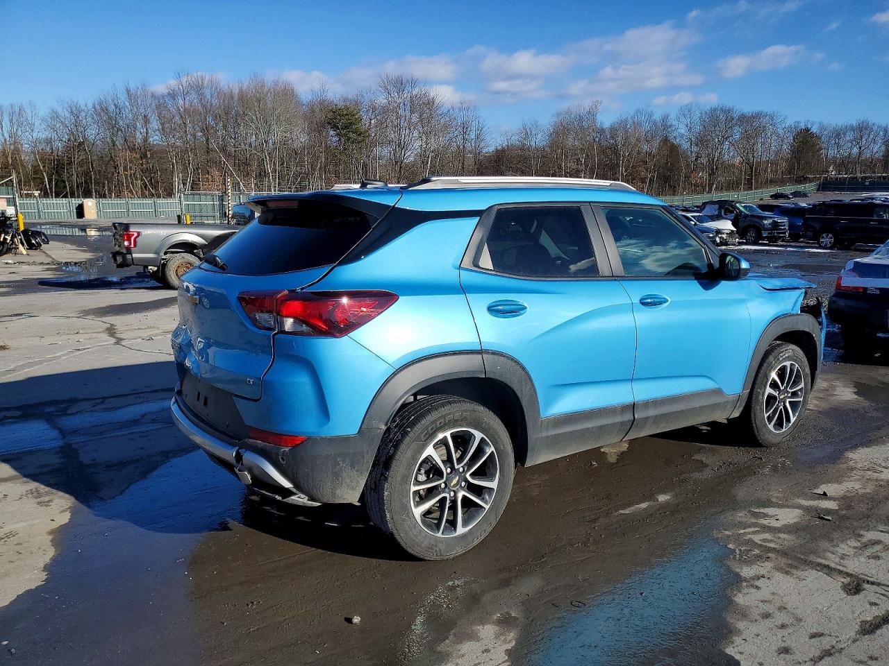 2025 CHEVROLET TRAILBLAZER LT photo 3
